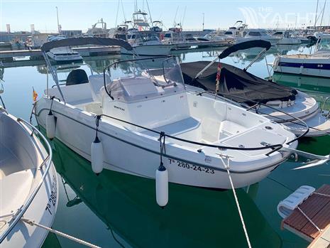 BENETEAU FLYER 7 SPACEDECK