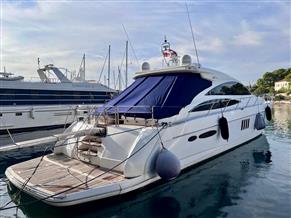 Princess Yachts V70