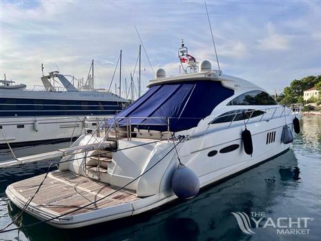 Princess Yachts V70