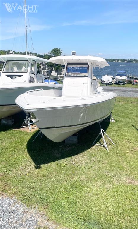 Stamas Stamas Aventura 31T - Dealer Demo Power Center Console for sale