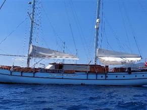 Ketch 37 m