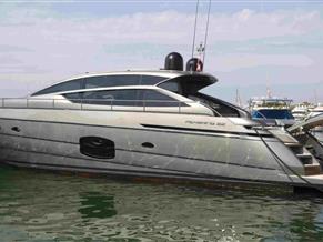Pershing 62