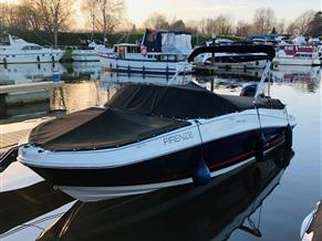 Bayliner Vr5