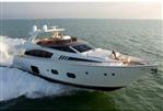 Ferretti Yachts 800