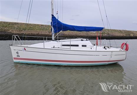 Jeanneau Sun Fast 26