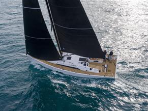 Grand Soleil 44