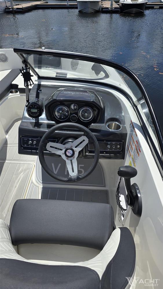 2021 Bayliner