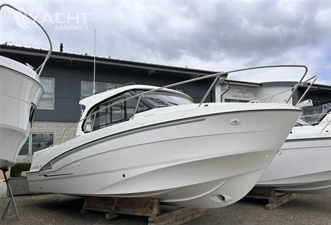 Beneteau Antares 8
