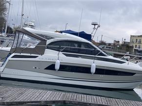 Jeanneau Leader 33
