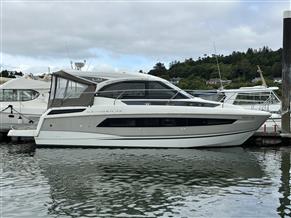 Jeanneau Leader 33