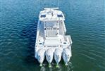 Pursuit S 428 Sport