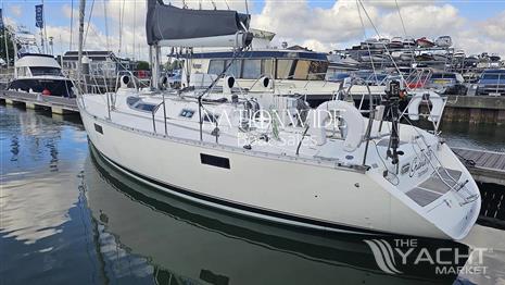 Beneteau Oceanis 390 Beneteau Oceanis 390