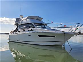 Jeanneau Merry Fisher 10