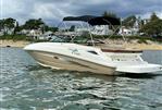 Sea Ray 240 Sundeck