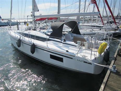 BAVARIA C42