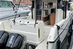 Quicksilver 905 Pilothouse