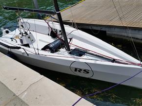 RS SAILING RS 21