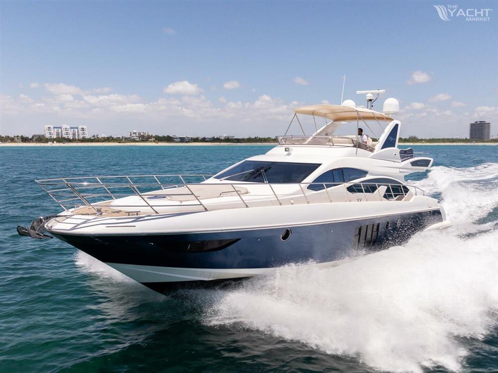 2013 Azimut