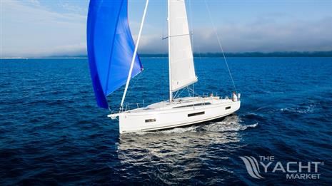 Beneteau Oceanis 40.1 - Default Image