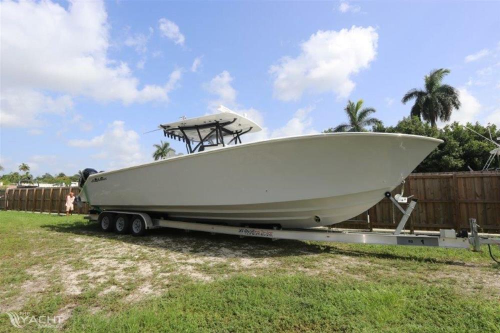 Seahunter boats store for sale