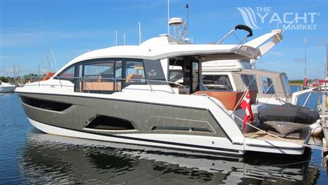 Sealine C430