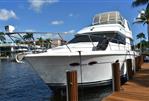 Carver Voyager Pilothouse