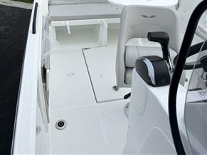 BENETEAU FLYER 7 SPACEDECK