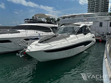 Galeon 425 HTS