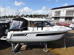 Jeanneau Merry Fisher 855