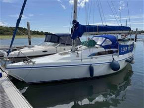 Hunter Horizon 272