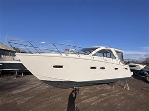 Sealine SC35