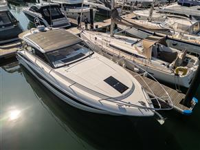 Princess V40