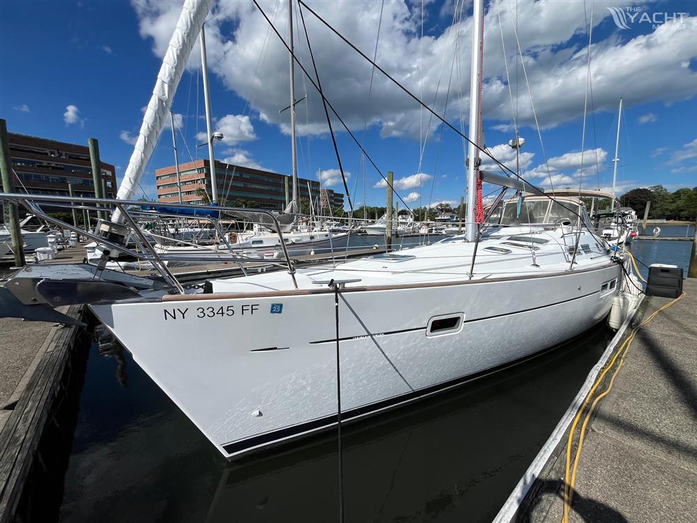 2004 Beneteau