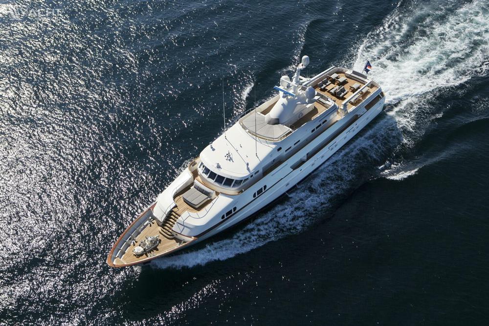 1990 Feadship