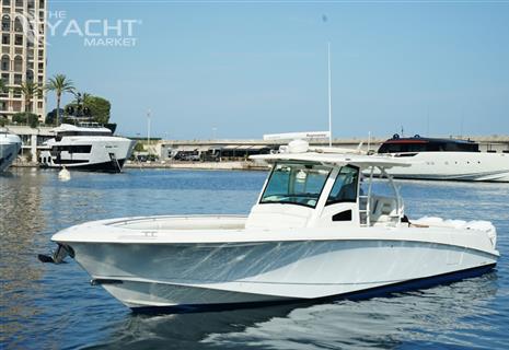 Boston Whaler 370 Outrage - 0 - Main