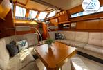 FERRETTI ALTURA 422