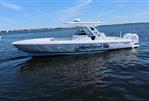 Intrepid 327 CC