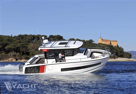 JEANNEAU MERRY FISHER 895 SPORT