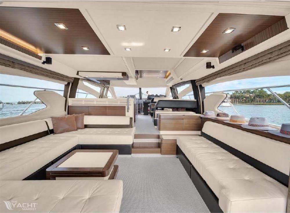 2014 Azimut