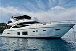 Princess Yachts 72