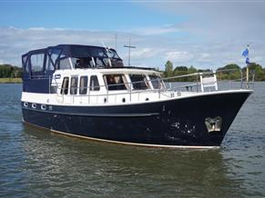 Motor Yacht Vripack Spiegelkotter 11.50 AK