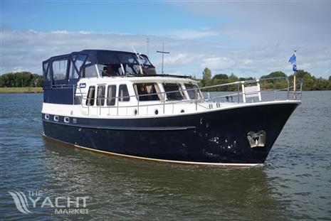 Motor Yacht Vripack Spiegelkotter 11.50 AK