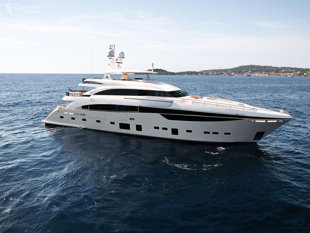 Princess 40M: An Imperial Princess - Yachts International