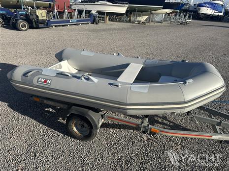 Avon Rover 310 RIB