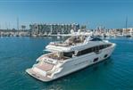 Ferretti Yachts 960