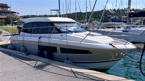 JEANNEAU NC9