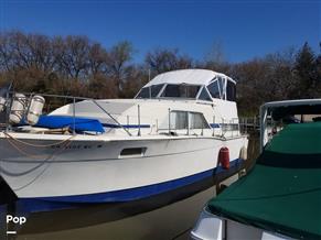 Chris-Craft Catalina 35
