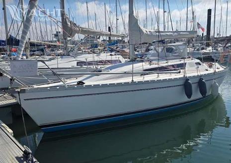 JEANNEAU SUN LIGHT 30