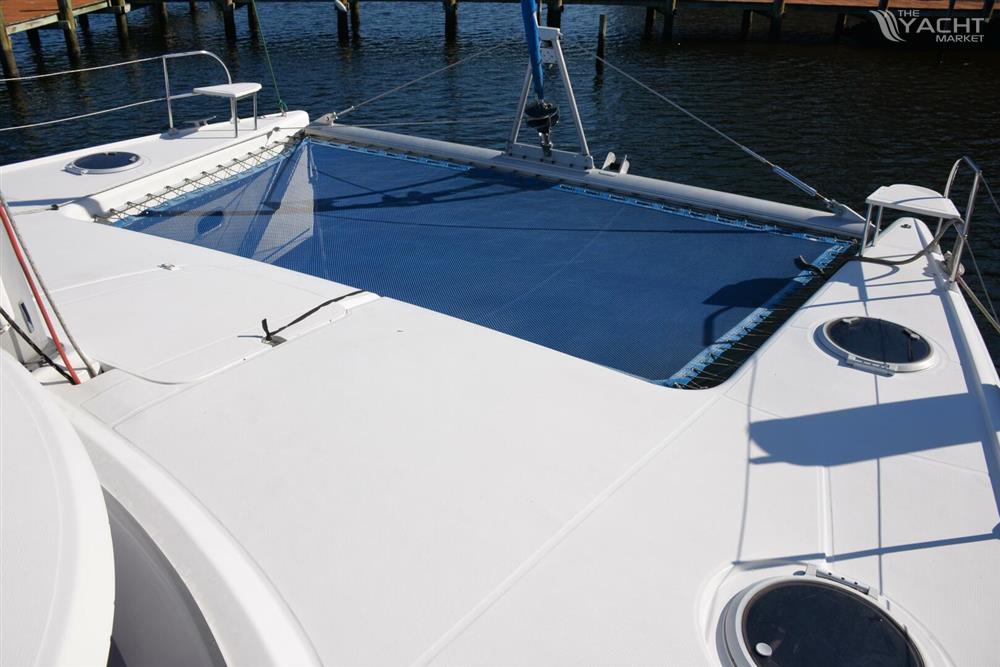 2004 Fountaine Pajot