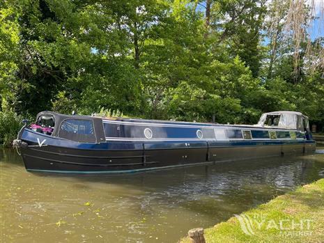 viking Canal Boats 70&#39; X 12&#39;6&#39;&#39; Widebeam